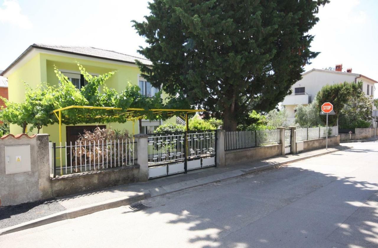 Two Bedroom Apartment, Nice Neighborhood, Free Parking, Wifi Pula Exterior photo